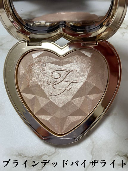 ラブ ライト ハイライター ブラインデッド バイ ザ ライト/Too Faced/パウダーハイライトを使ったクチコミ(3枚目)