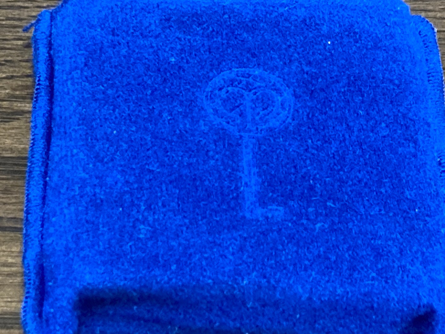 ル・レオスールデクラ /クレ・ド・ポー ボーテ/パウダーハイライトを使ったクチコミ(4枚目)