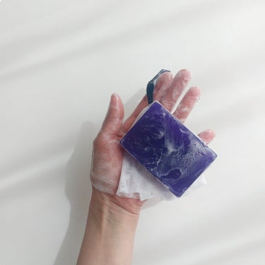 DeAU(デアウ) ピールソープブライトのクチコミ「.
皮膚の専門家により開発された
ピーリング*1石鹸。
.
▶DeAU
　“ピールソープブライ.....」（2枚目）