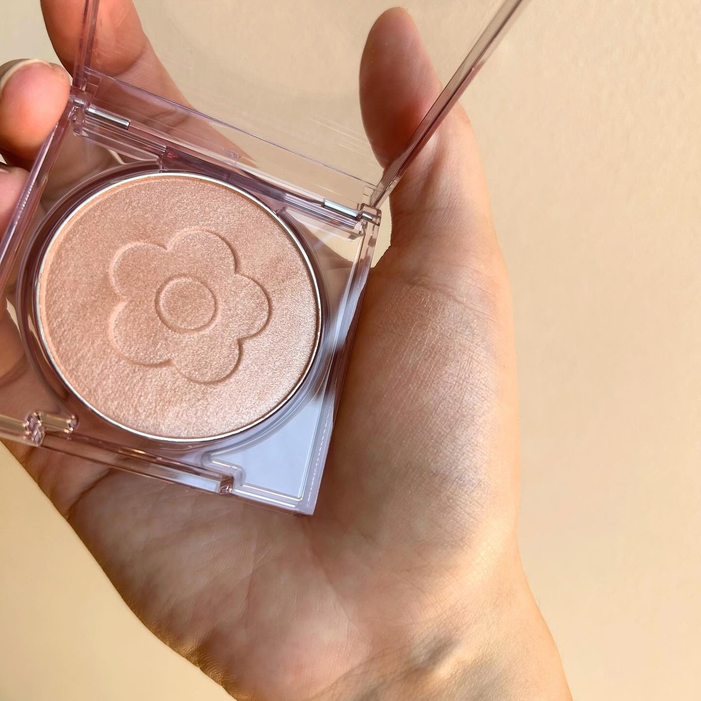 デイジードール パウダー ブラッシュ ブルーム/DAISY DOLL by MARY QUANT/パウダーチークを使ったクチコミ(6枚目)