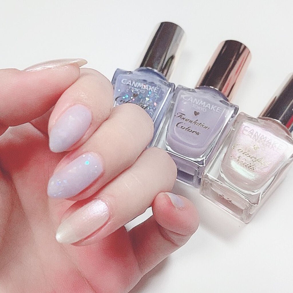 カラフルネイルズ/キャンメイク/マニキュアを使ったクチコミ(2枚目)