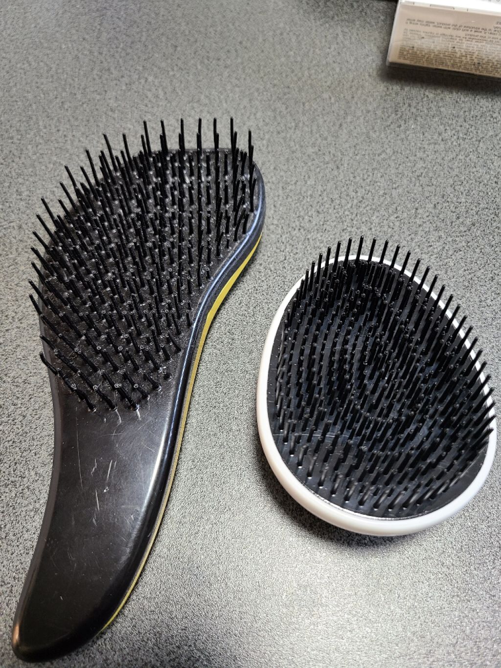 立体ヘアブラシ/DAISO/ヘアブラシを使ったクチコミ(3枚目)