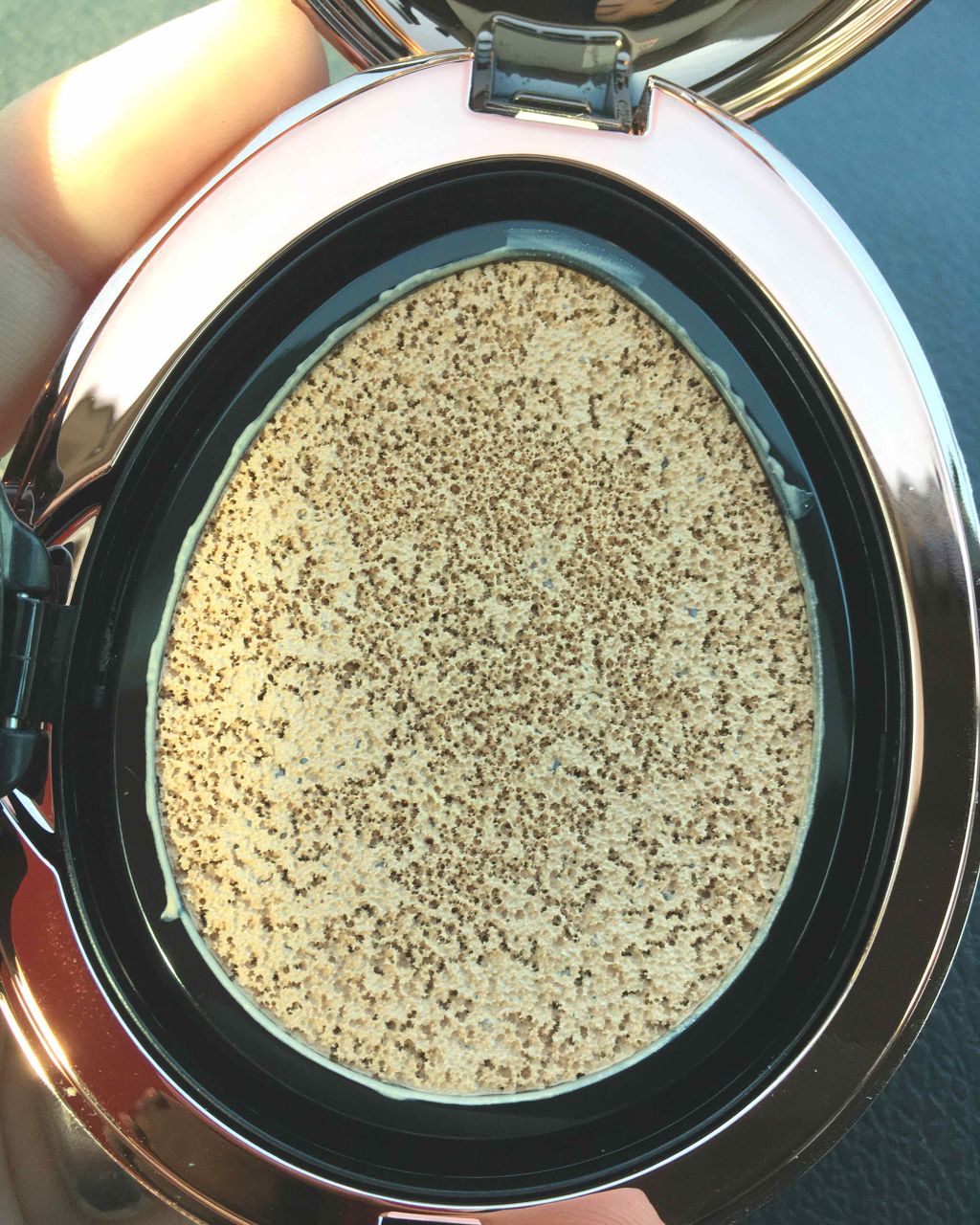 イオン デ クッション/UZU BY FLOWFUSHI/クッションファンデーションを使ったクチコミ(3枚目)