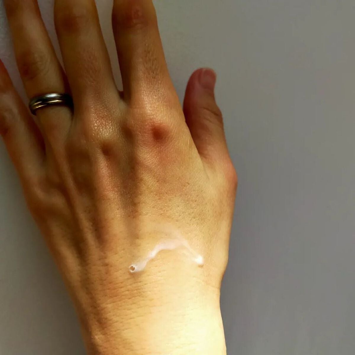 chohoho_s on LIPS 「ビタオンチアフルミストウエルシアで購入したビタミンミスト!!ハ..」(3枚目)