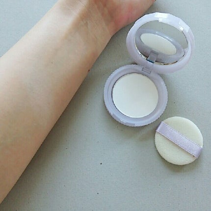 フロスティーマットスノーパウダー/キャンメイク/プレストパウダーを使ったクチコミ(2枚目)