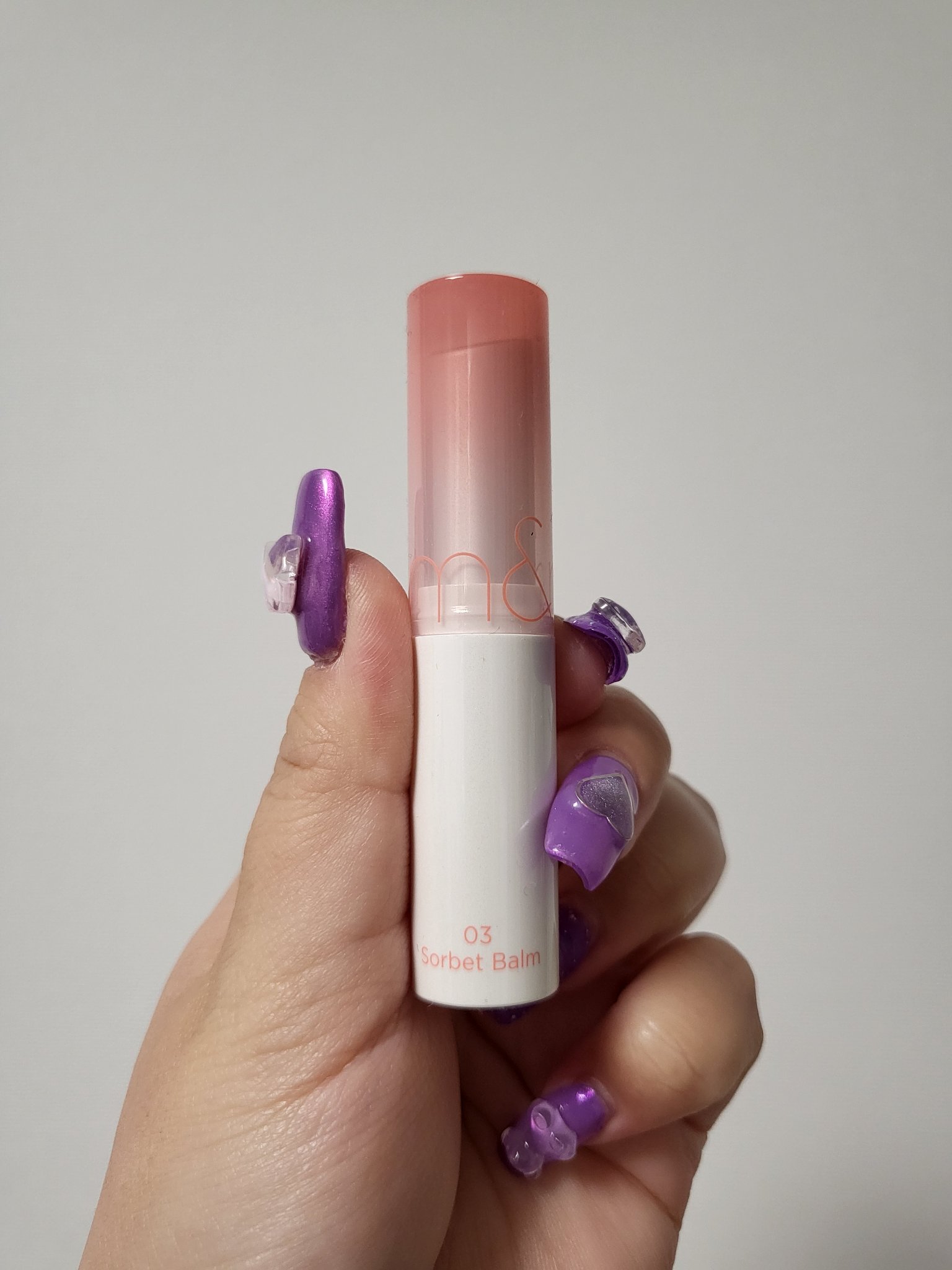 グラスティングメルティングバーム/rom&nd/リップバームを使ったクチコミ（1枚目）