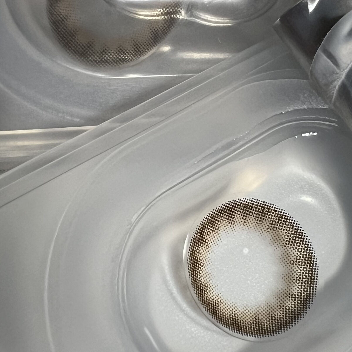 ヴェリタ 1month/Verita/１ヶ月（１MONTH）カラコンを使ったクチコミ（3枚目）