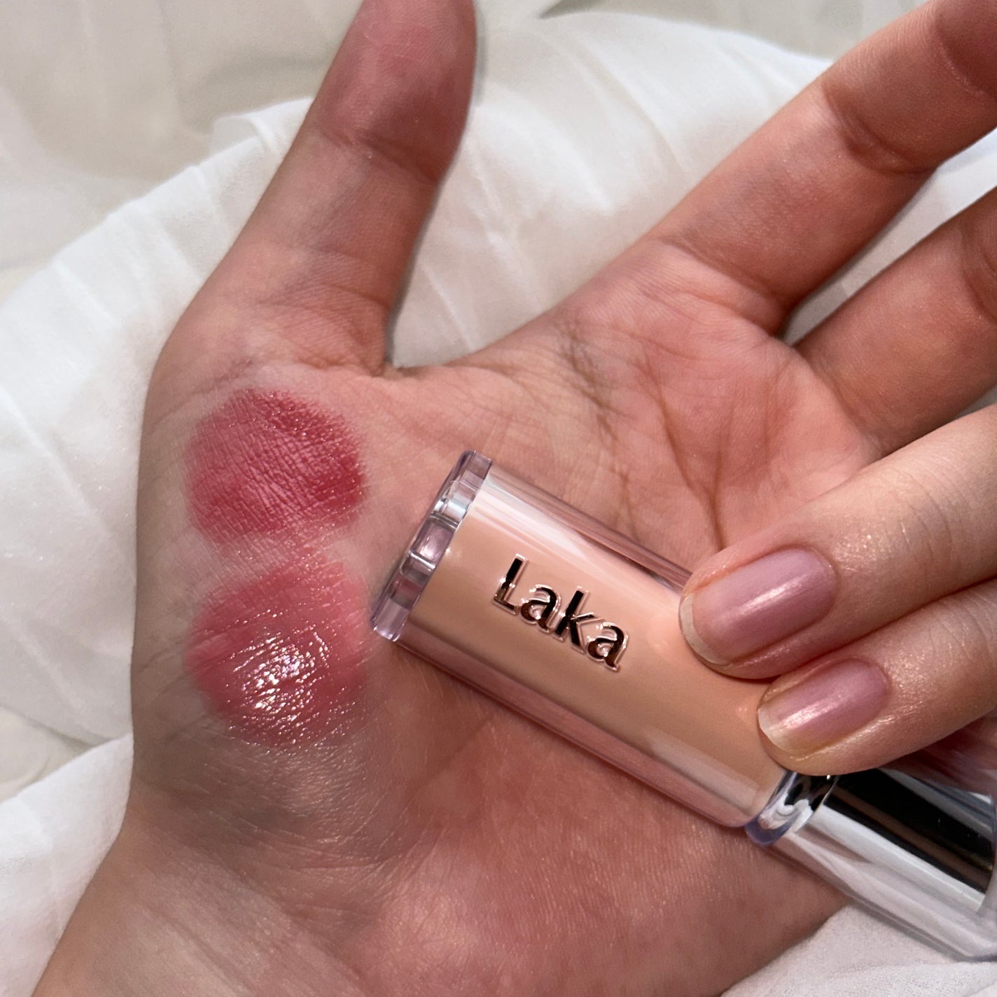 ボンディンググロウリップスティック/Laka/口紅を使ったクチコミ(3枚目)