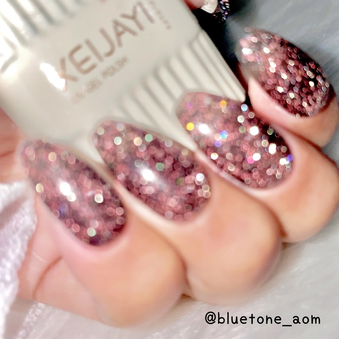 ⋆͛🦖⋆͛aomi on LIPS 「ブラック×ゴールドフラッシュシアーなブラックにオレンジっぽいゴ..」(5枚目)