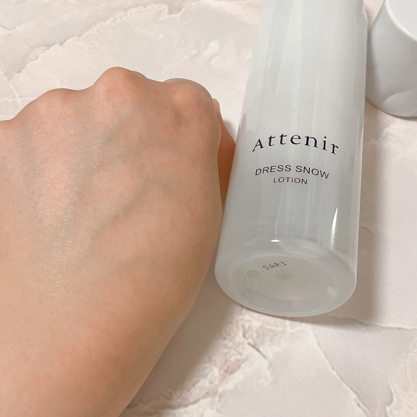 ドレススノー ローション【医薬部外品】 /アテニア/化粧水を使ったクチコミ(5枚目)