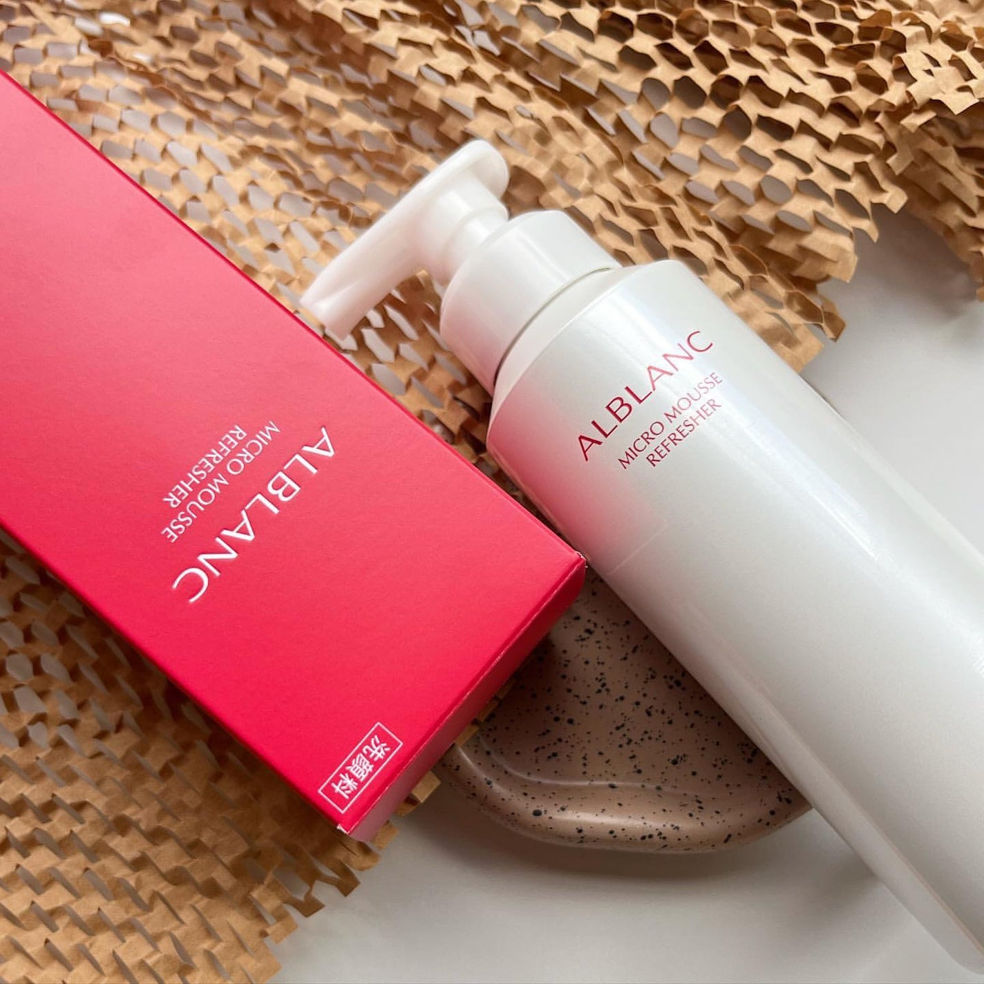 マイクロムース リフレッシャー/ALBLANC/泡洗顔を使ったクチコミ(2枚目)