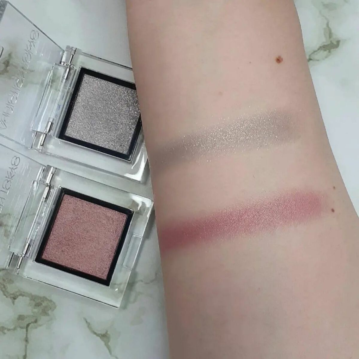 アディクション ザ アイシャドウ パール/ADDICTION/単色アイシャドウを使ったクチコミ(5枚目)