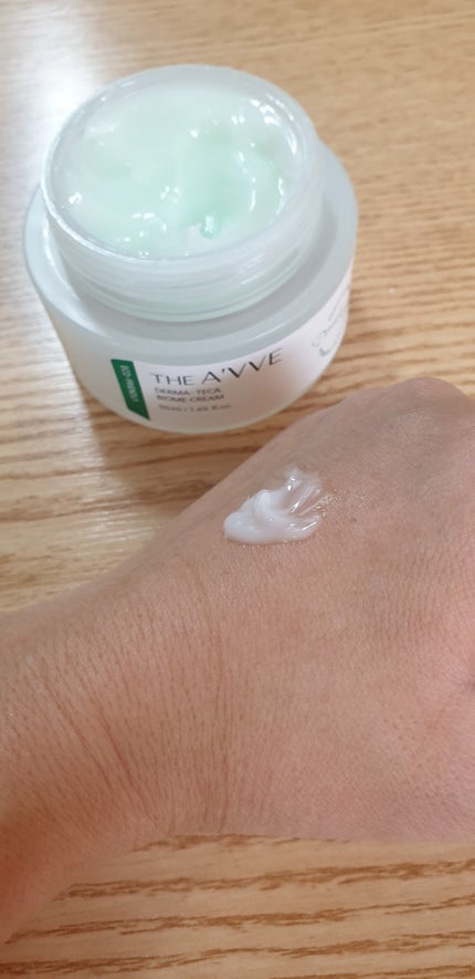 ダーマテカバイオームクリーム/THE A'VVE/フェイスクリームを使ったクチコミ(3枚目)