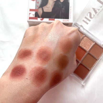 フラッシュシャドーパレット/EGLIPS/アイシャドウパレットを使ったクチコミ(2枚目)