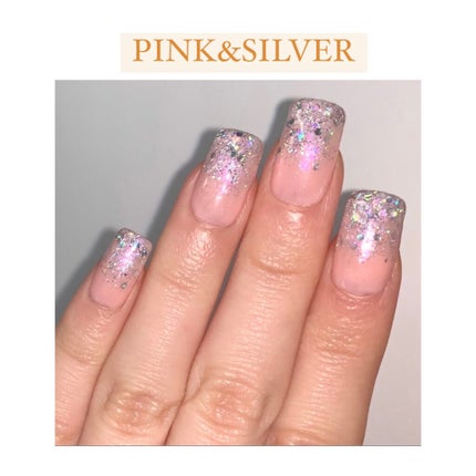 フェアリーダストパウダーオーロラピーコック/キャンドゥ/ネイルシールを使ったクチコミ(5枚目)