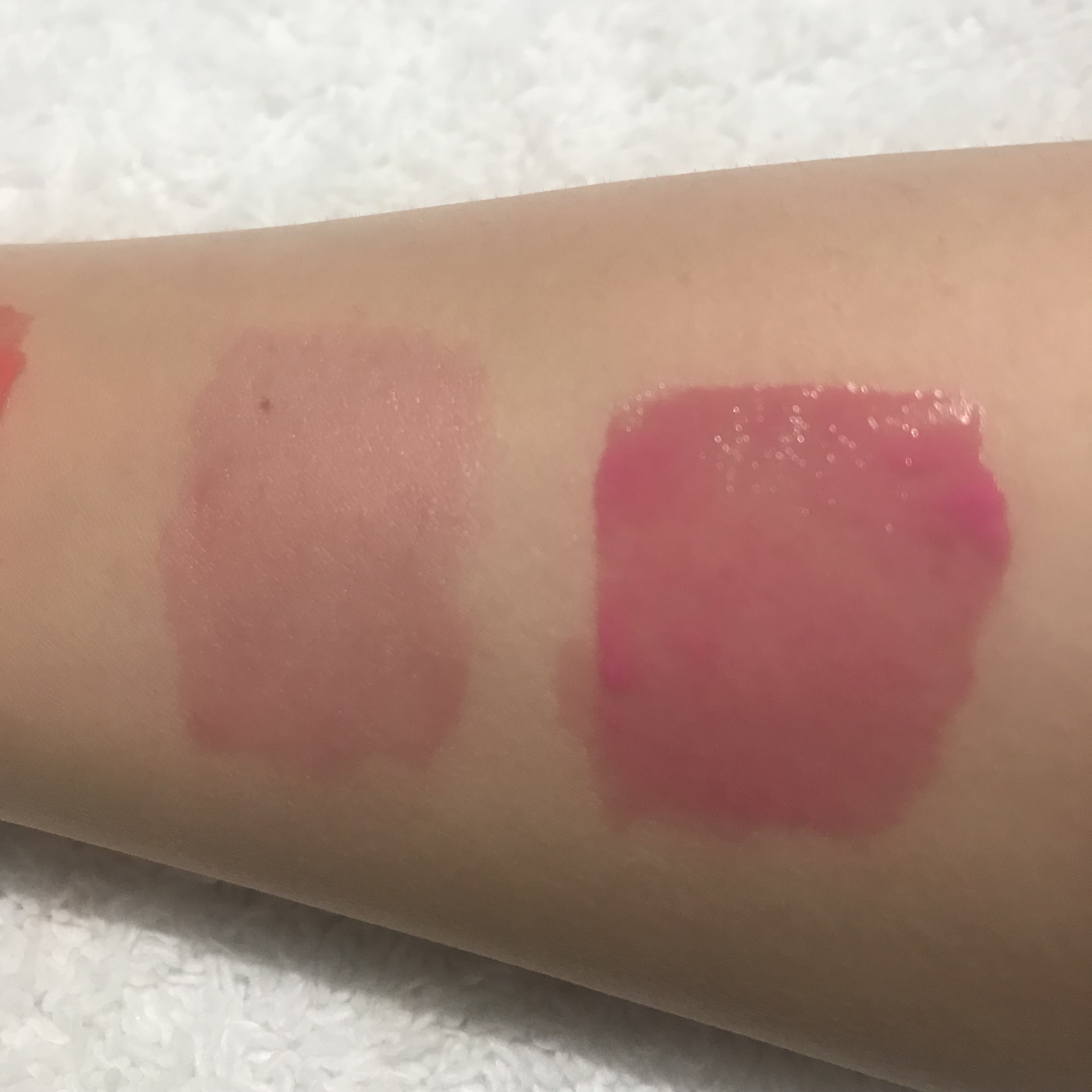 ジューシーラスティングティント 32 ベアベリースムージー(BARE BERRY SMOOTHIE)/rom&nd/リップティントを使ったクチコミ（3枚目）