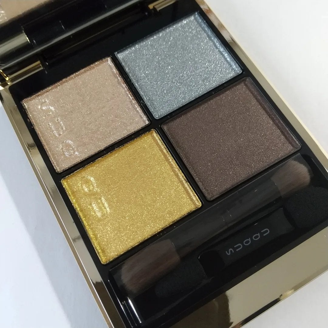 さこ on LIPS 「#今日のメイクSUQQUの130艶揃TSUYAZOROIと11..」(5枚目)