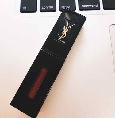 こんばんは🌜
リップティント 
lip tint
Color: YSL409💄

#リップ #LIP #ysl #409