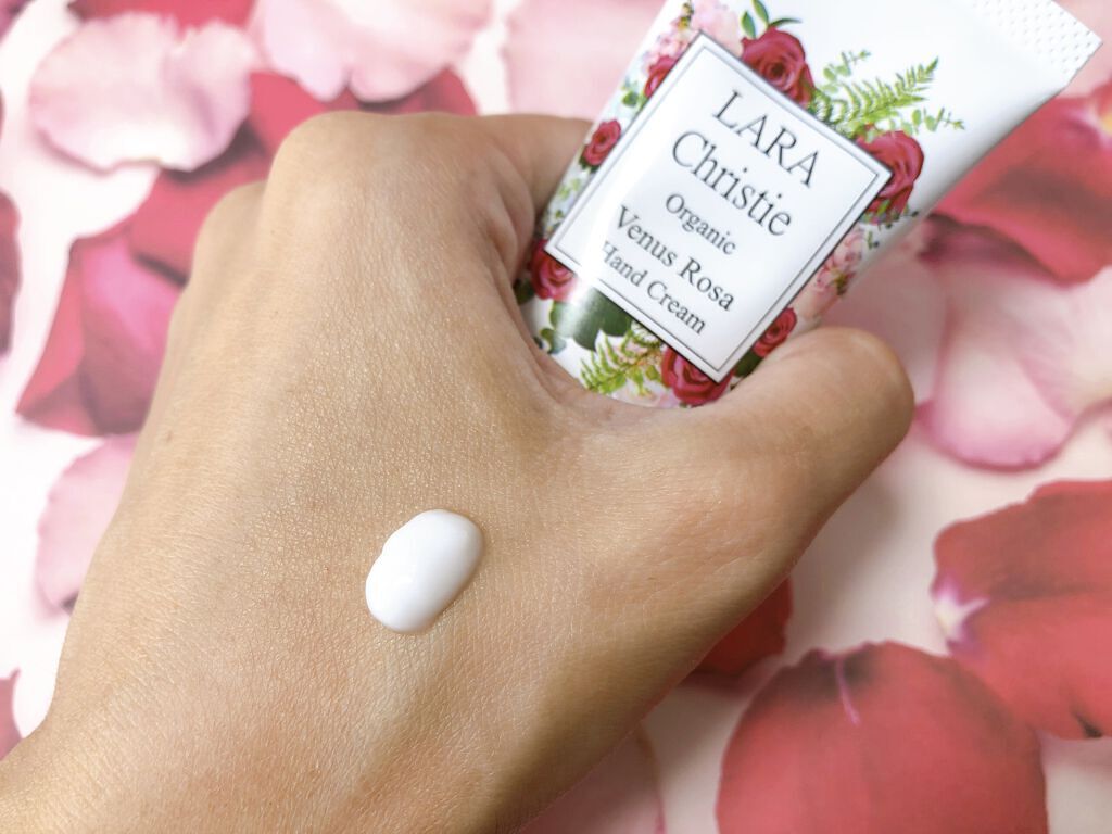 ハンドクリーム ヴィーナスローザ/LARA Christie/ハンドクリームを使ったクチコミ（2枚目）