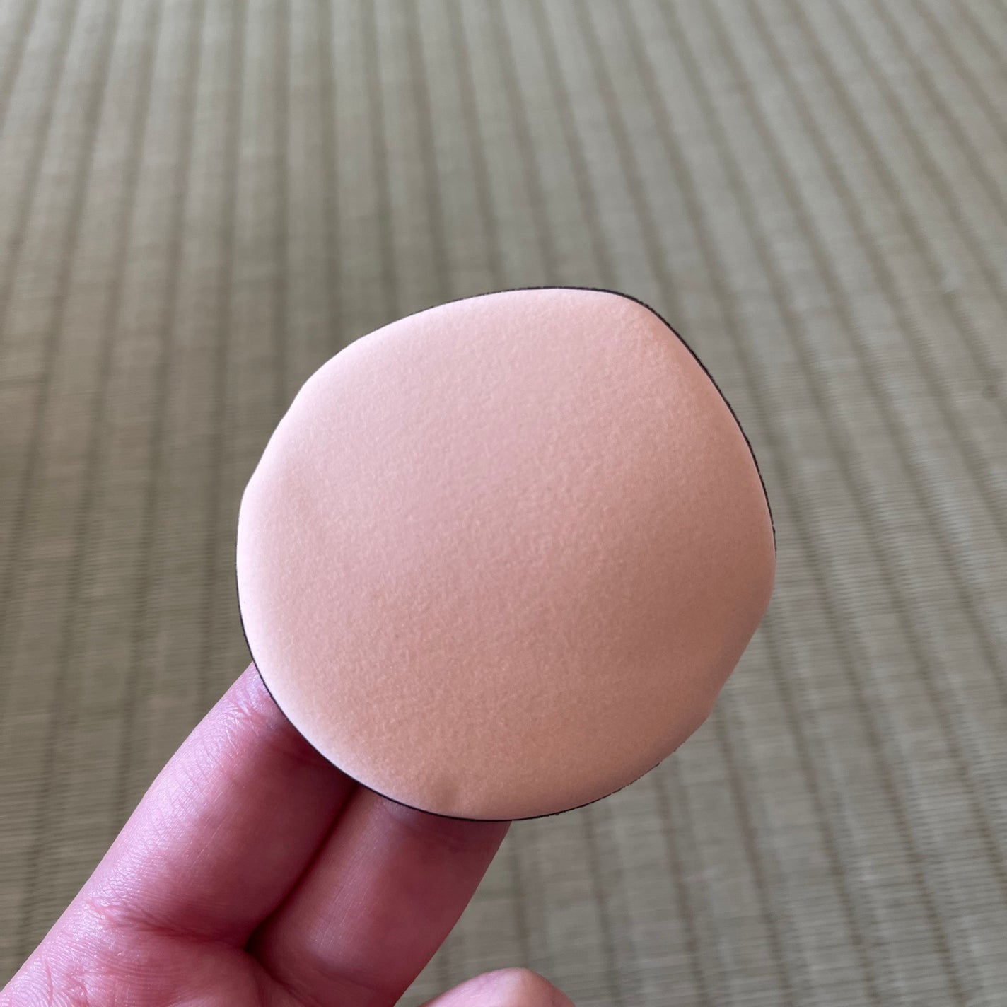 しーちゃん on LIPS 「エスポワのクッションパフもっちもちでずっと触ってたいくらい気持..」(2枚目)