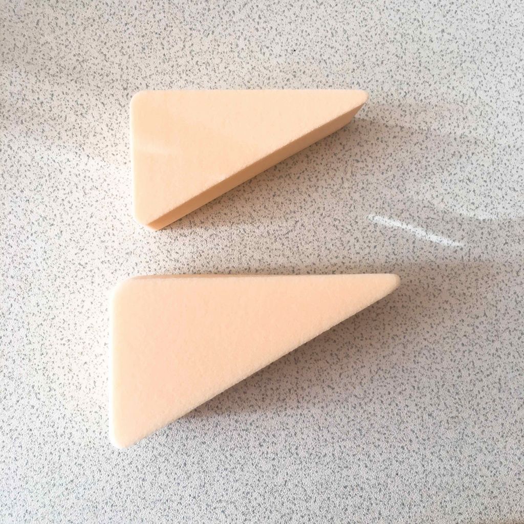 ジェリータッチスポンジ ウェッジ型/ロージーローザ/パフ・スポンジを使ったクチコミ（2枚目）