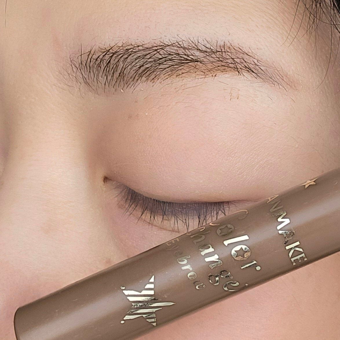 カラーチェンジアイブロウ/キャンメイク/眉マスカラを使ったクチコミ(2枚目)