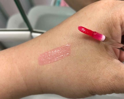 グロス・レヴェラトゥール/GIVENCHY/リップグロスを使ったクチコミ(2枚目)