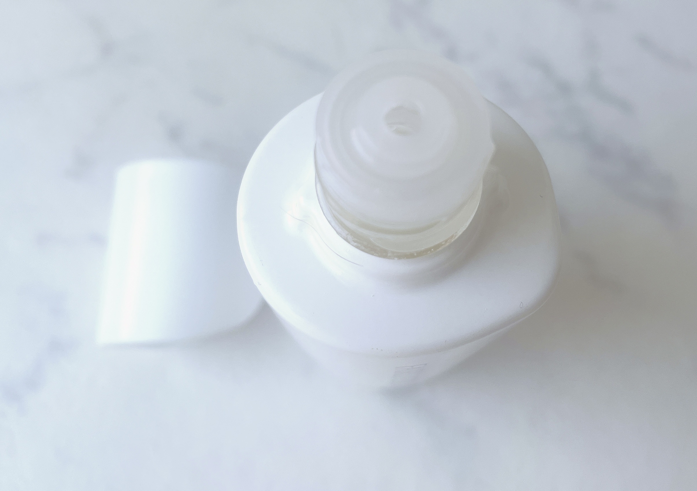 フェアルーセント 薬用ホワイトセラムのクチコミ「フェアルーセント
薬用ブライトニングセラム

年々肌悩みが増えて今季は特にくすみが酷く疲れた印.....」（2枚目）