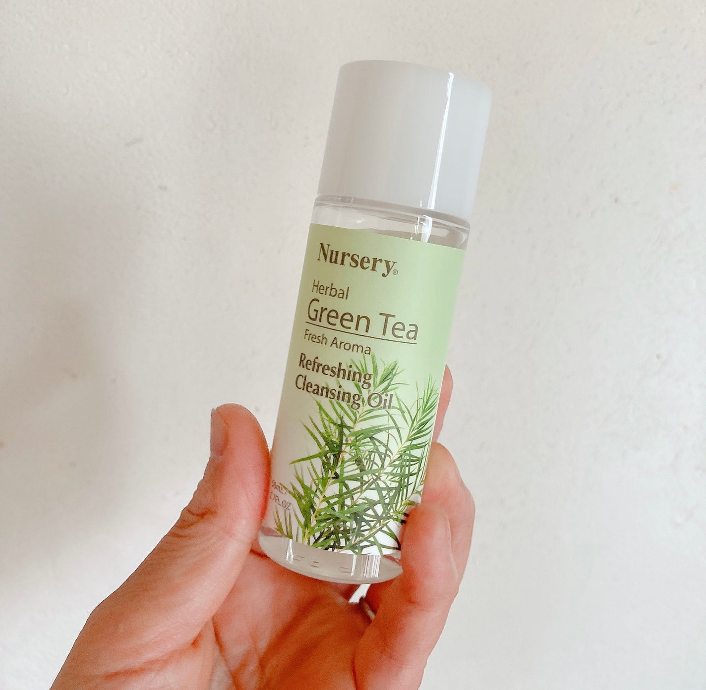 リフレッシングクレンジングオイル ハーバルグリーンティー/Nursery(ナーセリー)/オイルクレンジングを使ったクチコミ(1枚目)