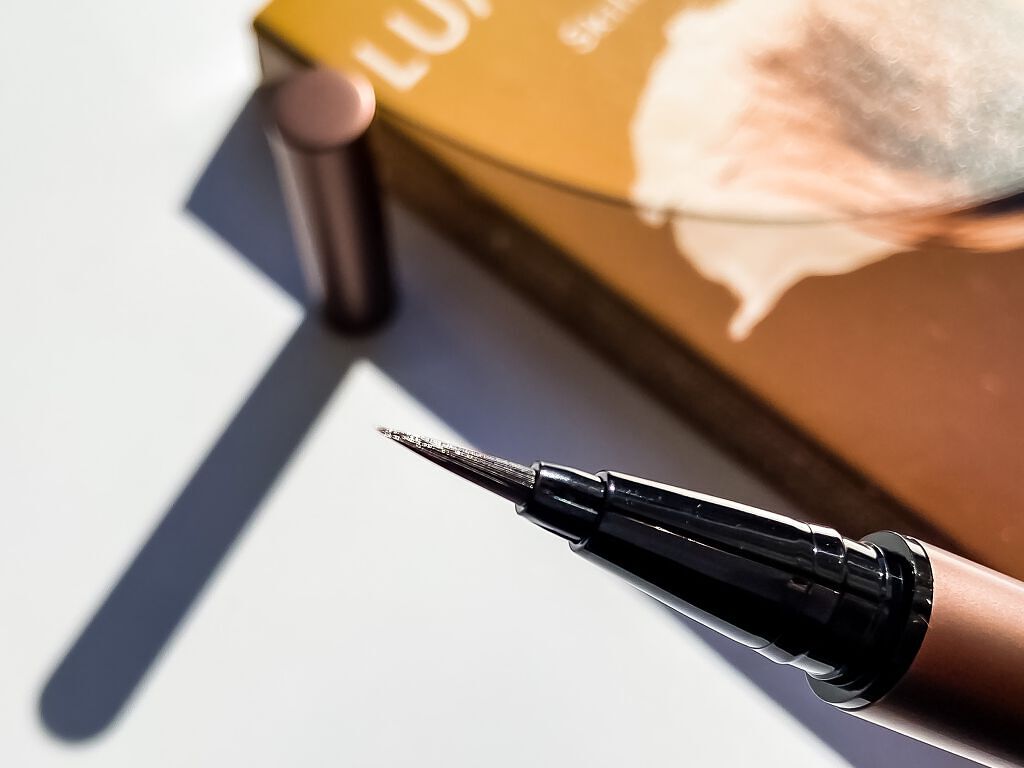 スキルレスライナー/LUMIURGLAS/リキッドアイライナーを使ったクチコミ(2枚目)