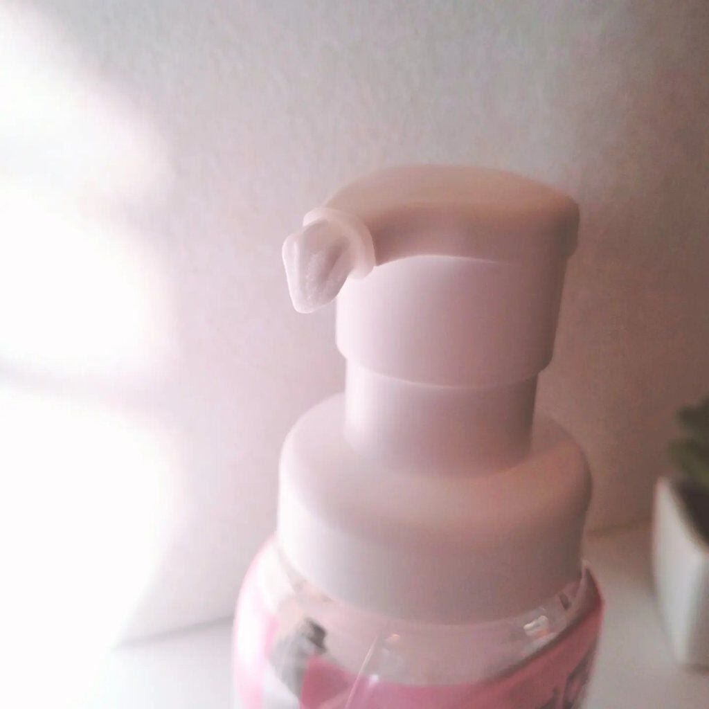 ビオレ ザフェイス 泡洗顔料 ディープモイスト/ビオレ/泡洗顔を使ったクチコミ(4枚目)