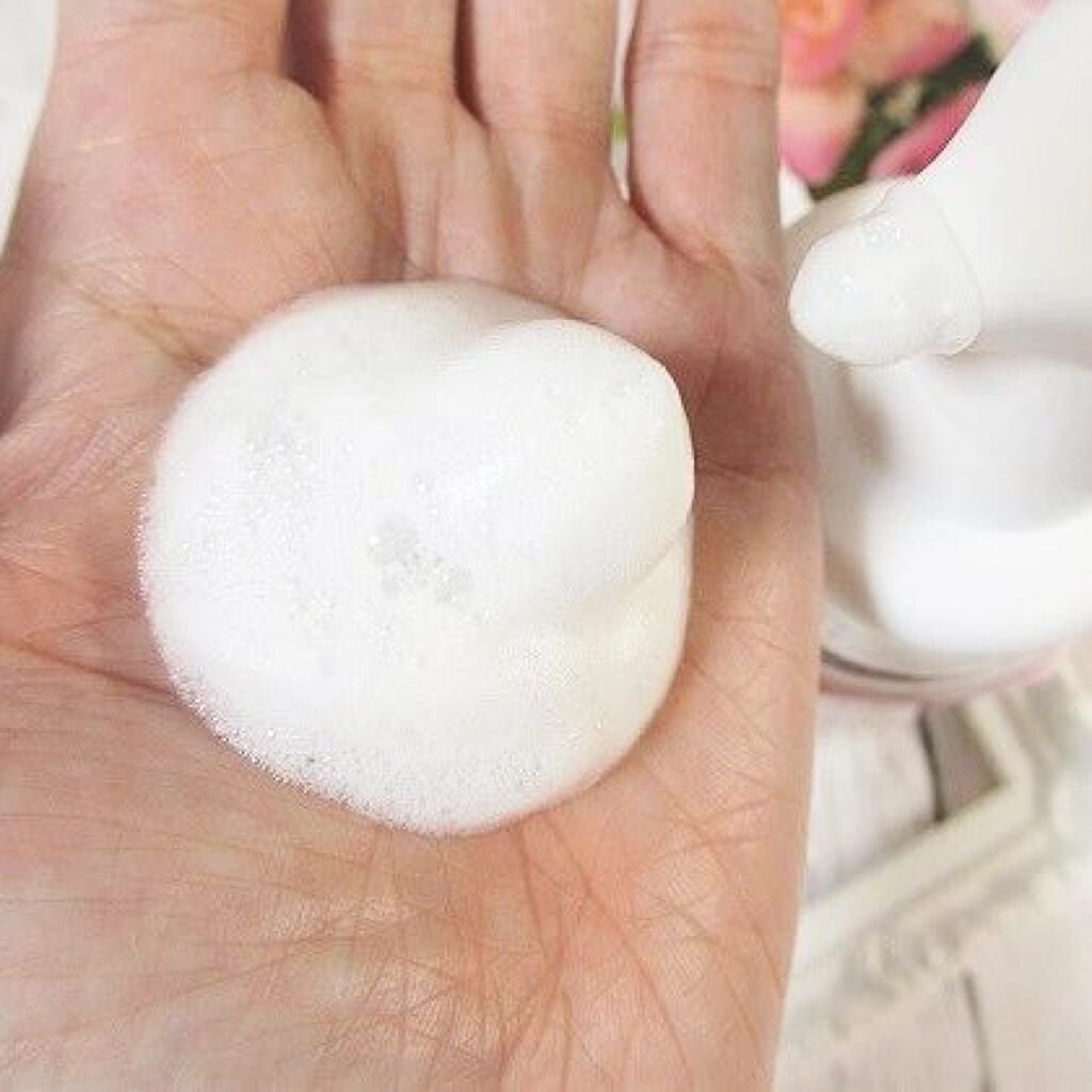 ビオレ ザフェイス 泡洗顔料 ディープモイスト/ビオレ/泡洗顔を使ったクチコミ(6枚目)