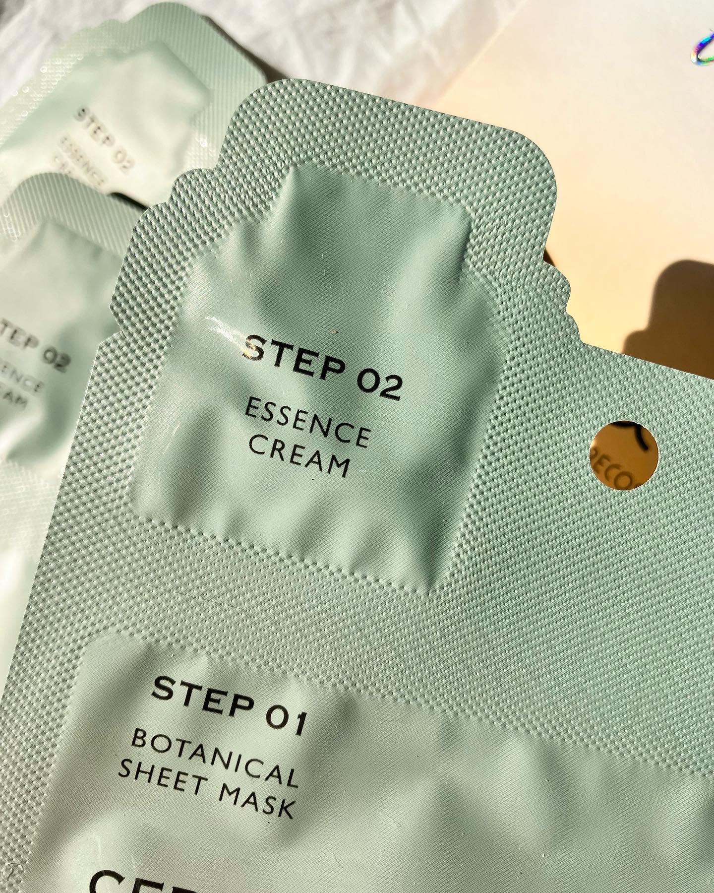 ディープモイスチャー マスク　(ケアクリーム付き)/cerXcer/シートマスク・パックを使ったクチコミ（3枚目）