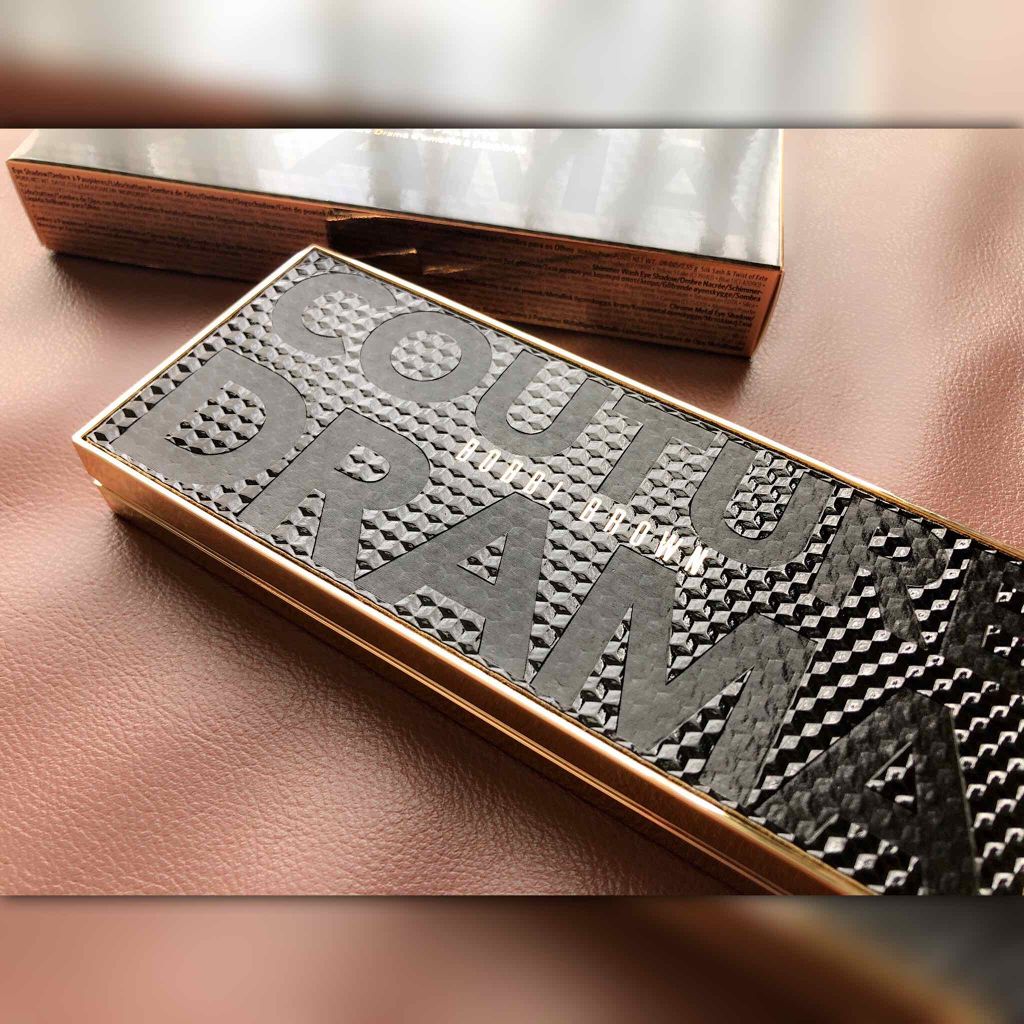 クチュール ドラマ アイシャドウ パレット/BOBBI BROWN/アイシャドウパレットを使ったクチコミ(3枚目)