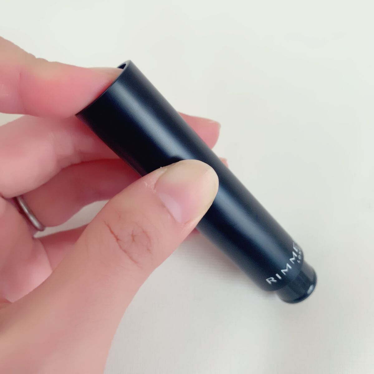 ラスティング フィニッシュ オイルモイスト ティント C/リンメル ロンドン/リップティントを使ったクチコミ(4枚目)