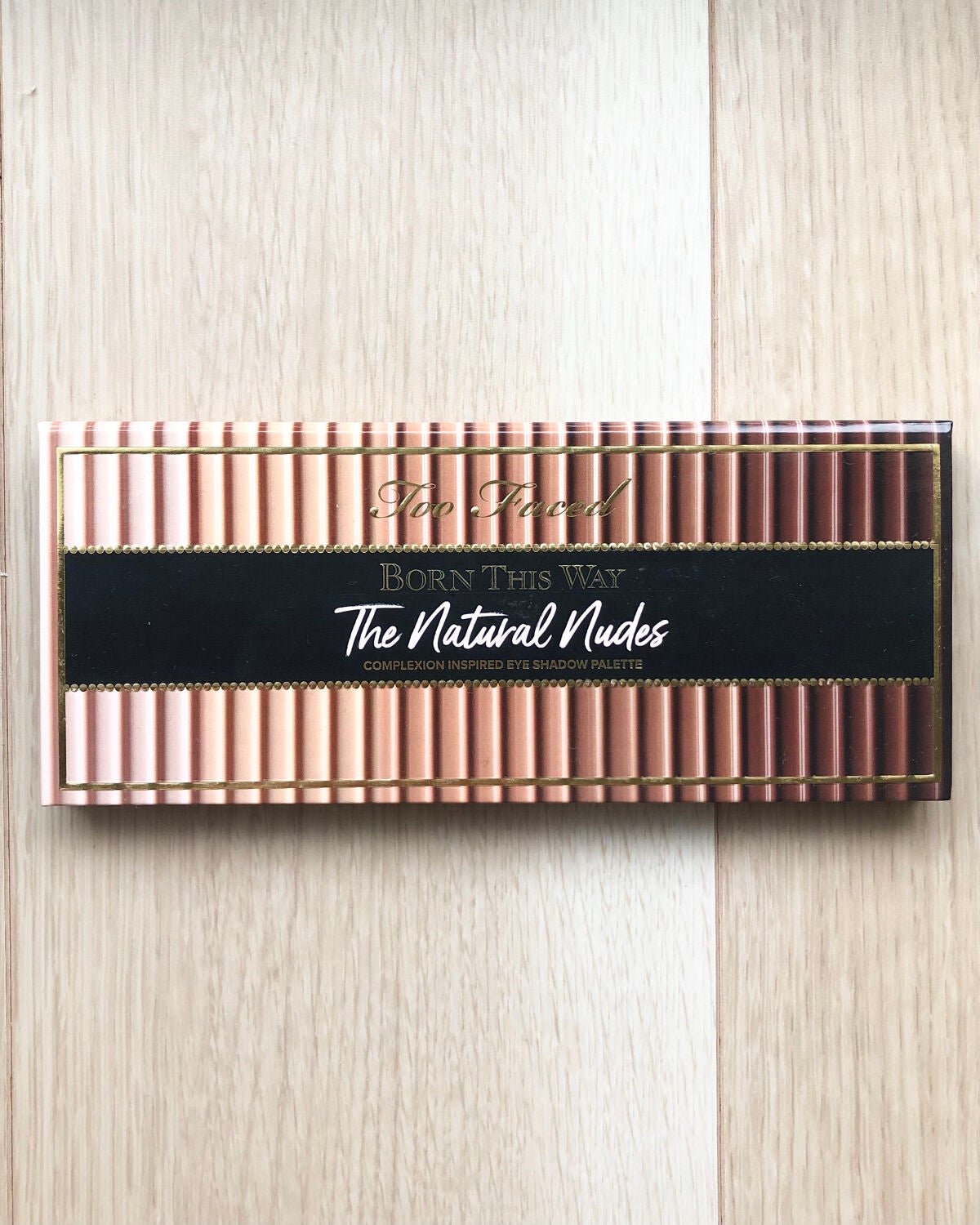 ボーン ディス ウェイ ザ ナチュラル ヌード アイシャドウ パレット/Too Faced/アイシャドウパレットを使ったクチコミ(3枚目)