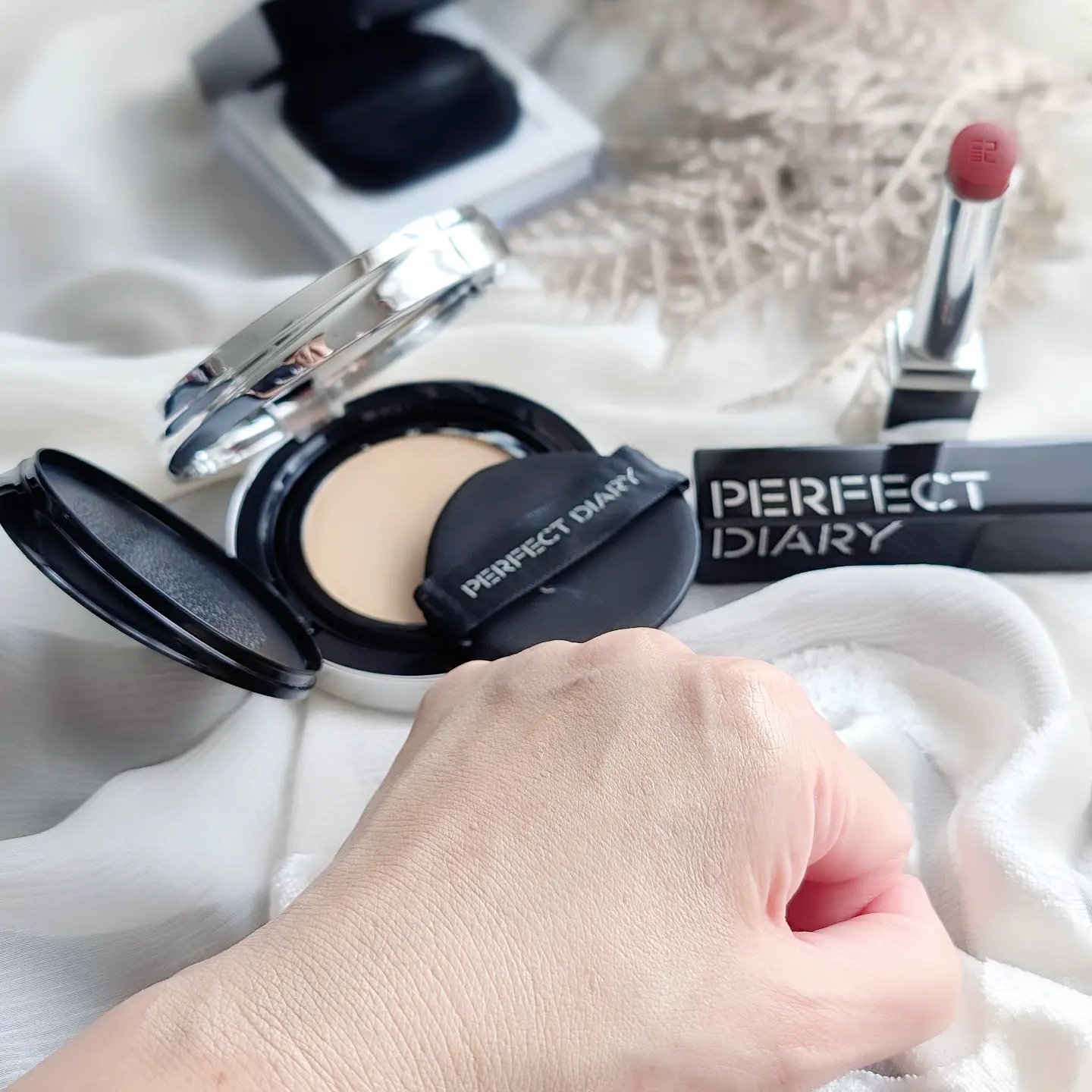 エッセンスコンシーリング UV クッションファンデーション B02/PERFECT DIARY/クッションファンデーションを使ったクチコミ（1枚目）