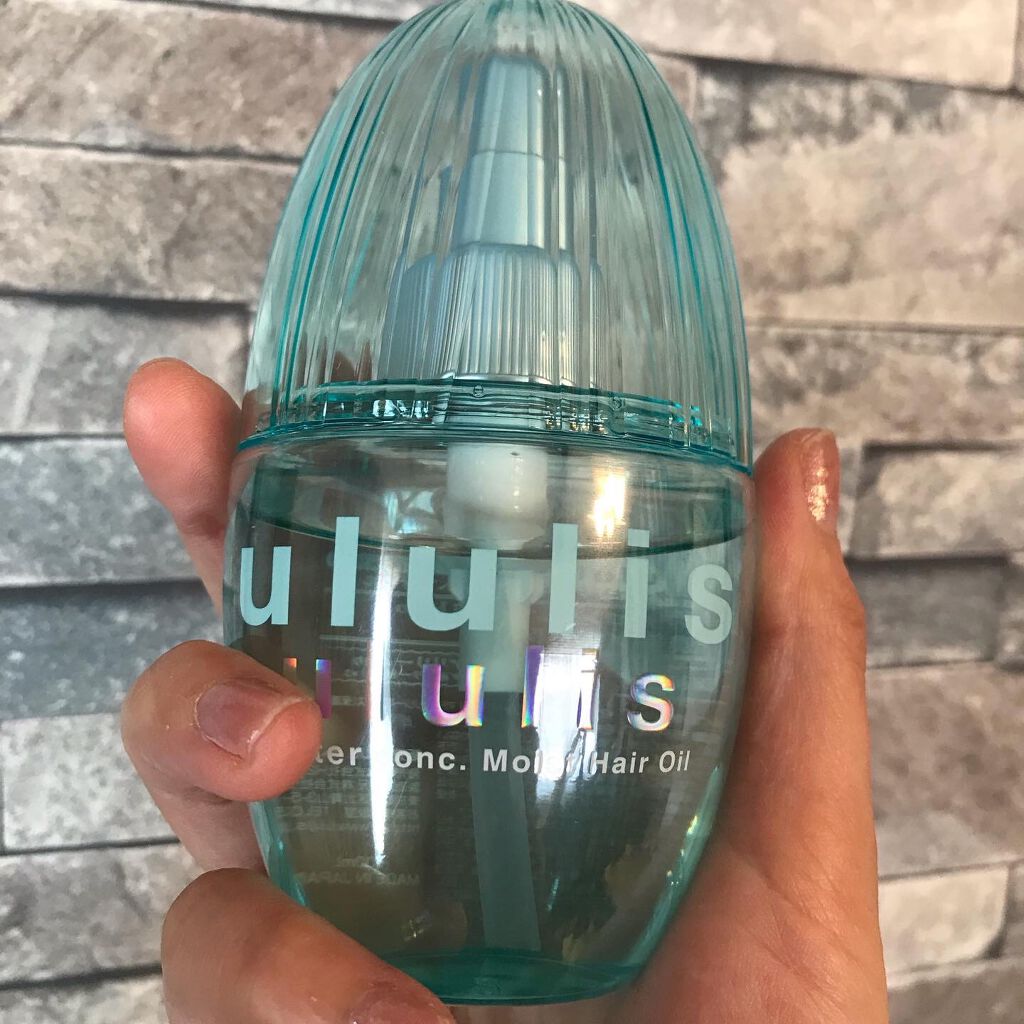 えり on LIPS 「ウルリスウォーターコンクモイストヘアオイルを使用しています😌1..」(1枚目)
