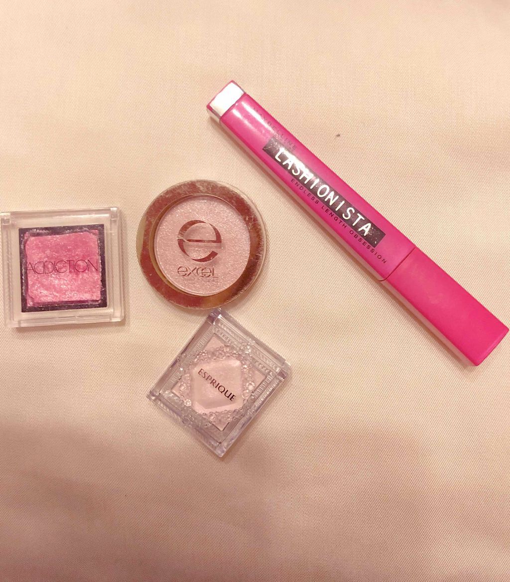 シャイニーシャドウ N/excel/単色アイシャドウを使ったクチコミ（1枚目）