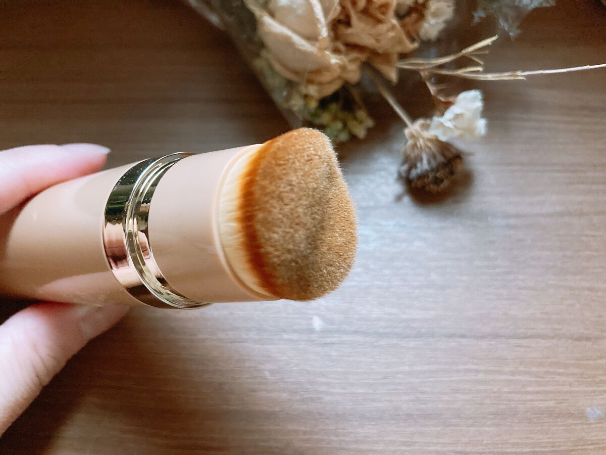 シルキースティックファンデーション/KAMIKA/その他ファンデーションを使ったクチコミ(3枚目)