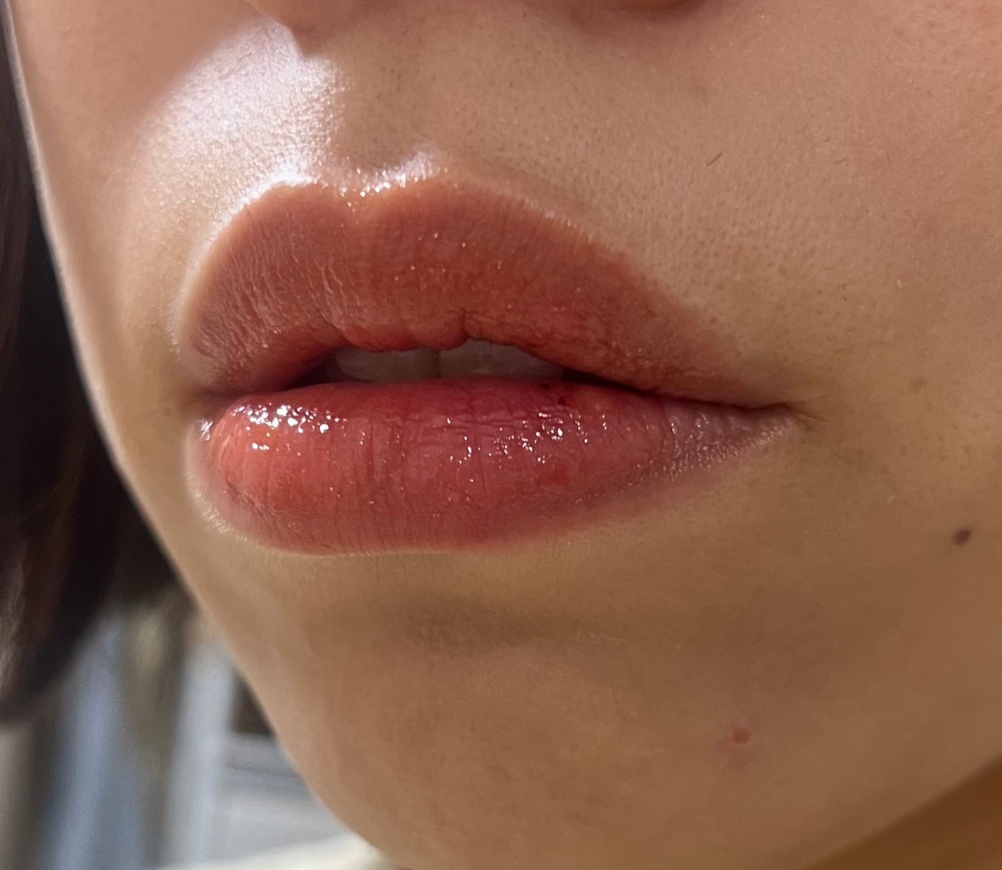 アンドバイロムアンド グラッシーボムティント/&nd by rom&nd/リップティントを使ったクチコミ(4枚目)