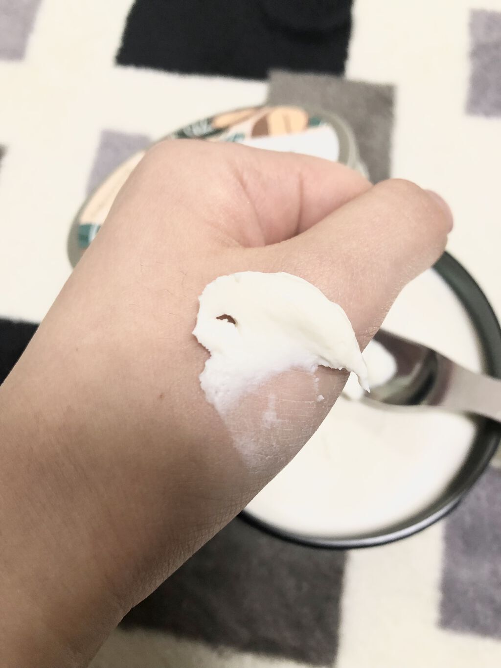 ボディバター シア/THE BODY SHOP/ボディクリームを使ったクチコミ（3枚目）