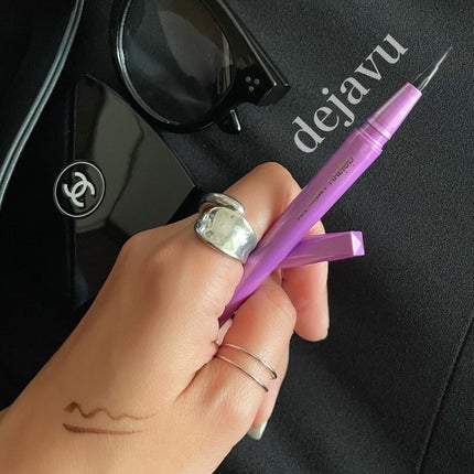 「密着アイライナー」ショート筆リキッド/デジャヴュ/リキッドアイライナーを使ったクチコミ(1枚目)