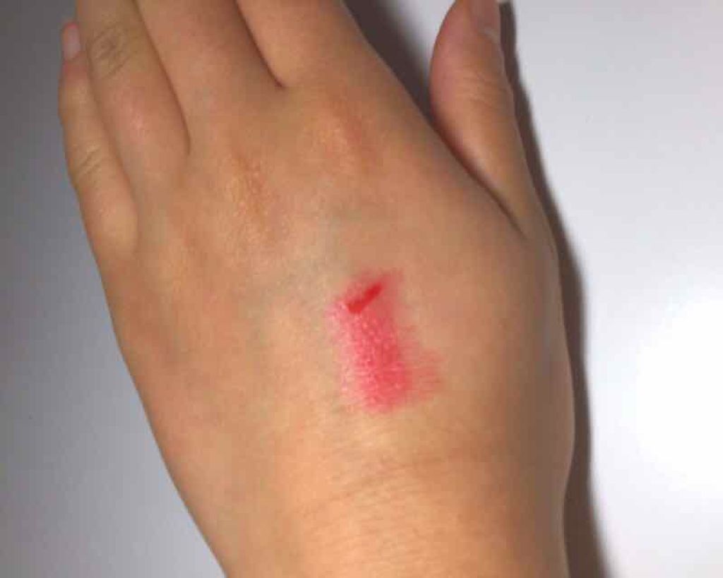 ウォーターティント/ETUDE/リップグロスを使ったクチコミ（2枚目）