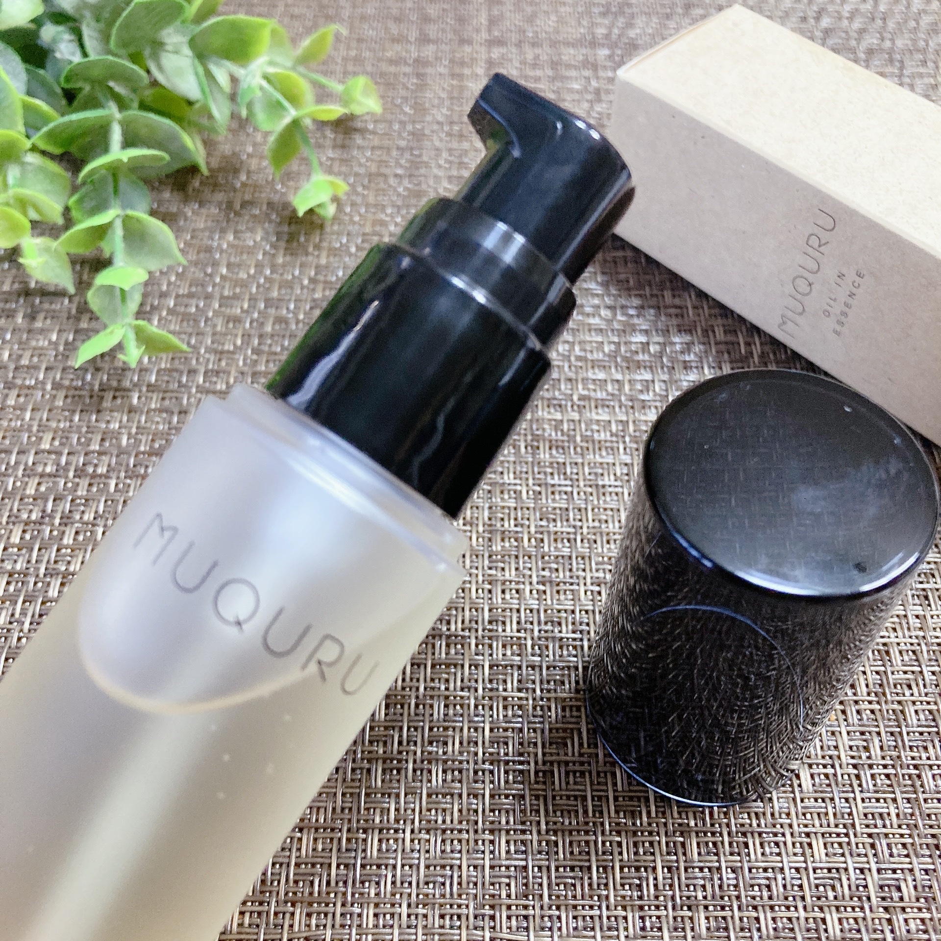 オイルインエッセンス/MUQURU/ブースター・導入液を使ったクチコミ（2枚目）