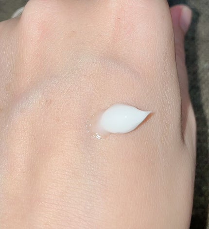 薬用ハンドクリーム/アベンヌ/ハンドクリームを使ったクチコミ(4枚目)