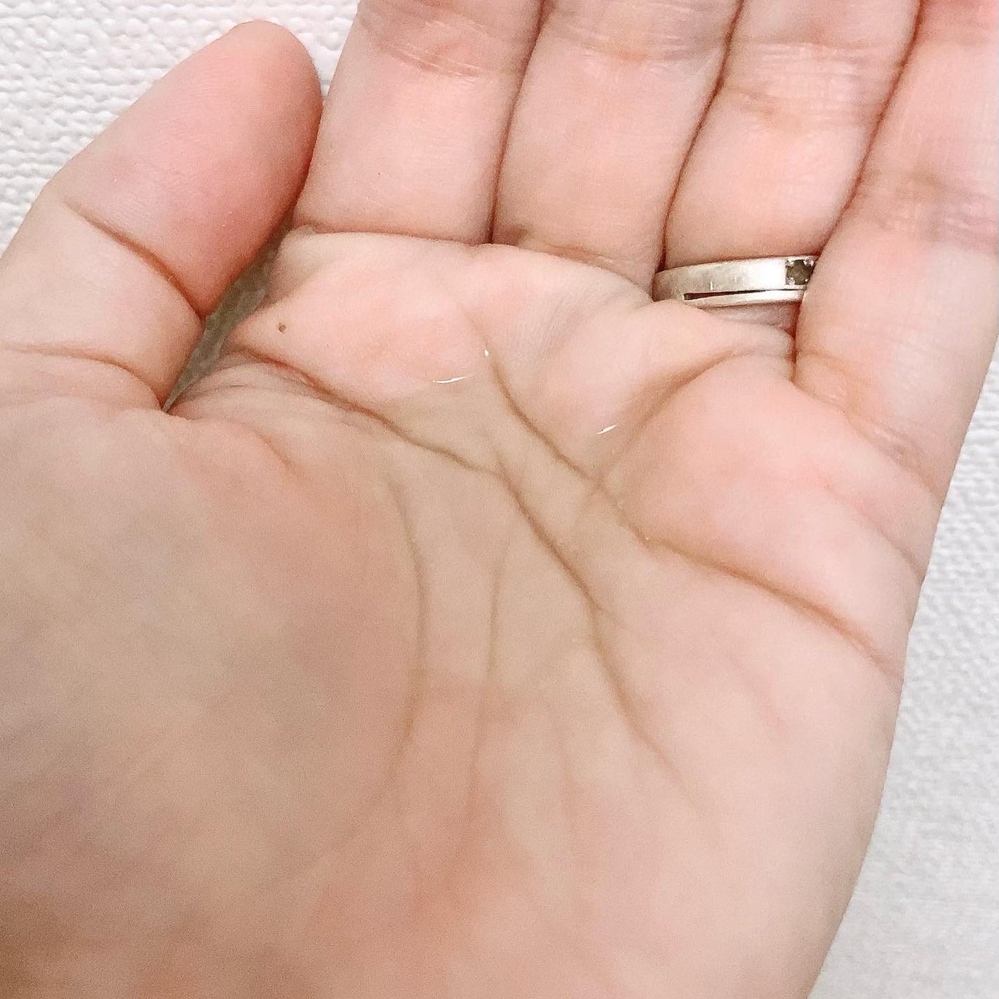 乾燥さん 薬用しっとり化粧液【医薬部外品】/乾燥さん/オールインワン化粧品を使ったクチコミ(3枚目)