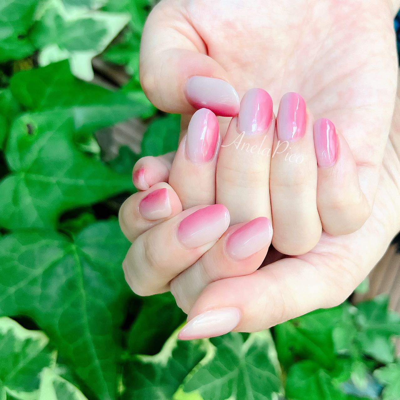 #ネイル,#純国産ジェルネイル,#ジェルネイル,#オフィスネイル,#縦グラデーションネイルのネイルデザイン