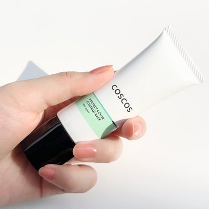 カラーコントロールベース ミントグリーン/COSCOS/化粧下地を使ったクチコミ(2枚目)