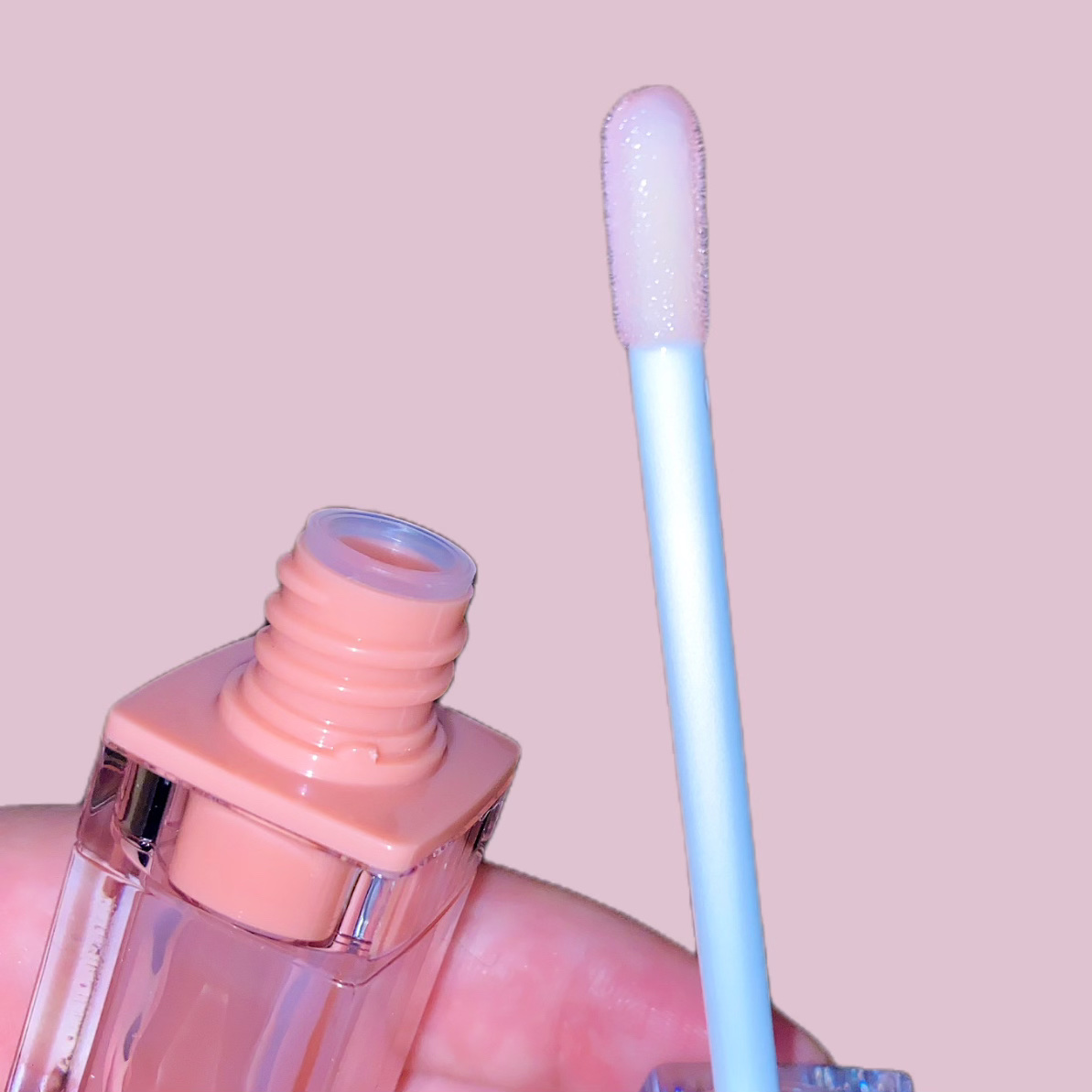 キューミ―ボムショットリッププランパー/AGARISM/リッププランパーを使ったクチコミ（2枚目）